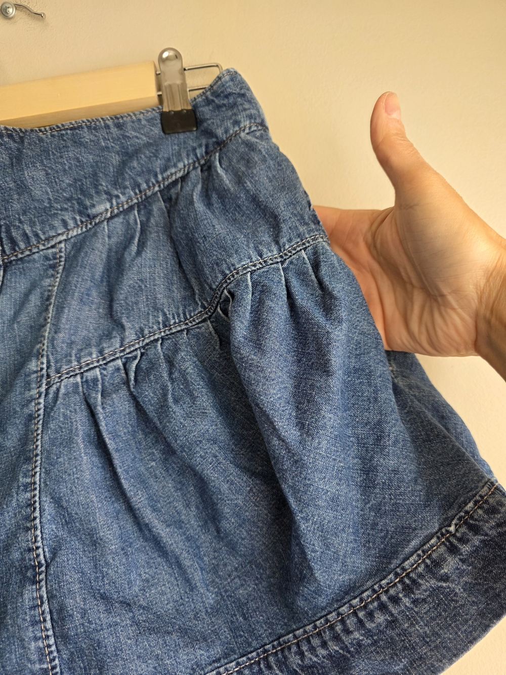Free People We The Free Fleur Denim Shorts Tiered Flouncy Button Front Medium - Picture 9 of 10